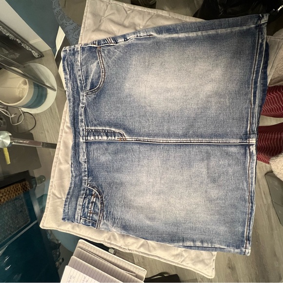 Point Zero Dresses & Skirts - Point Zero Washed Pull On Blue Denim Mini Skirt